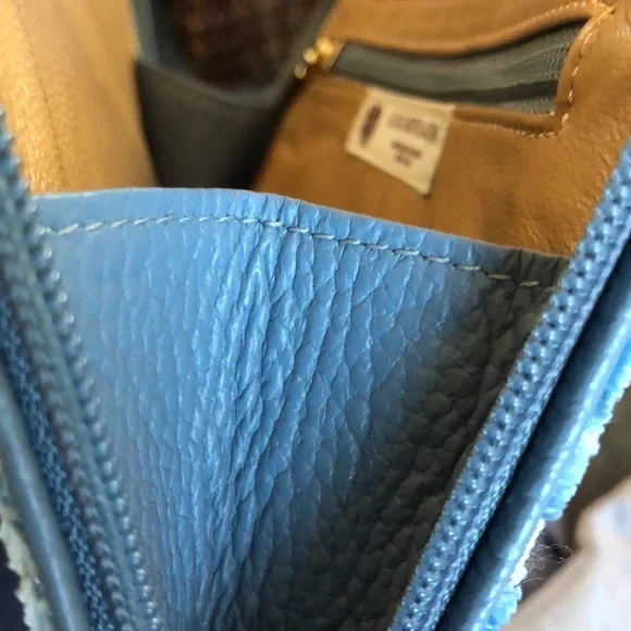 Luigi Bevilacqua Velvet Clutch w/Gold Chain - Picture 5 of 7